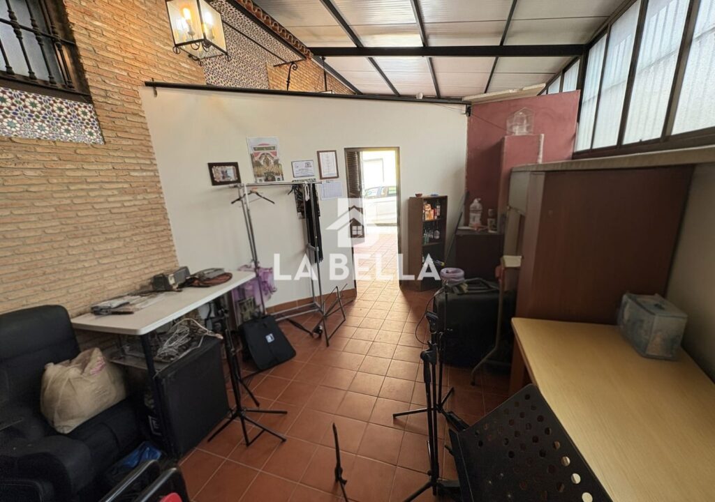 WhatsApp Image 2026-04-14 at 13.13.06 (7)